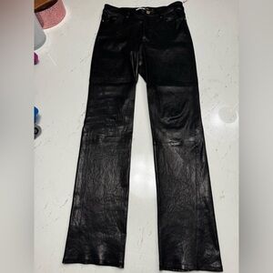 FRAME LEATHER PANTS LE SYLVIE SLENDER STRAIGHT. SIZE 29. 🖤